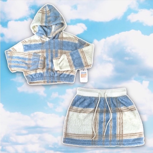 NWT CALI 1850 2 Piece Sherpa Plaid Fleece Matching Set Cropped Hoodie Mini Skirt - Picture 6 of 11
